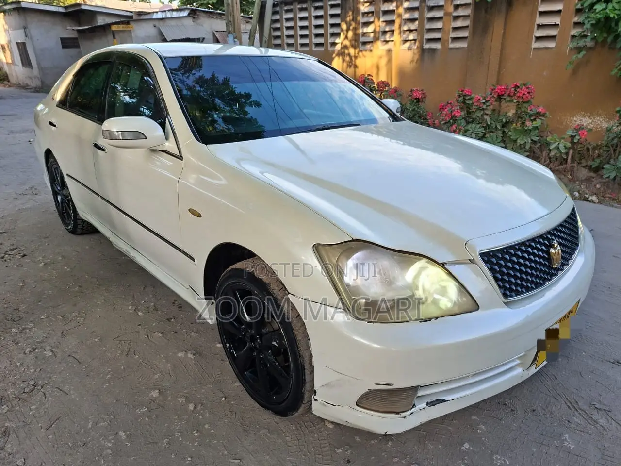 Toyota Crown 2003 White