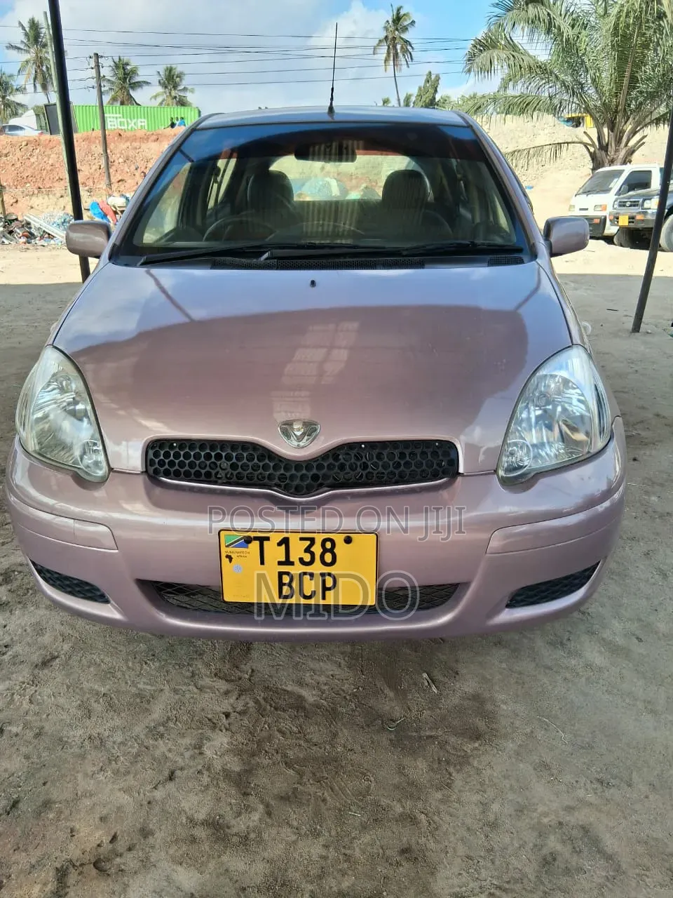 Toyota Vitz 2005