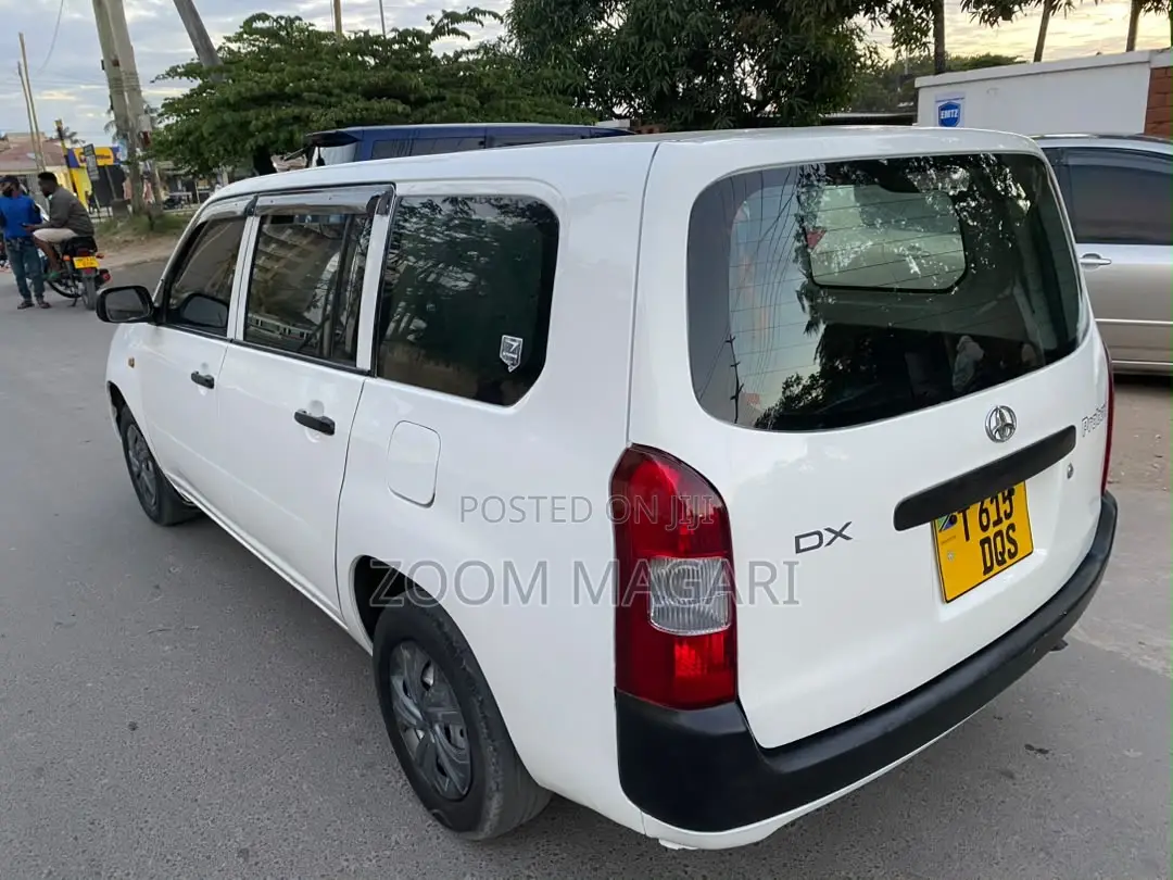 Toyota Probox 2006 White