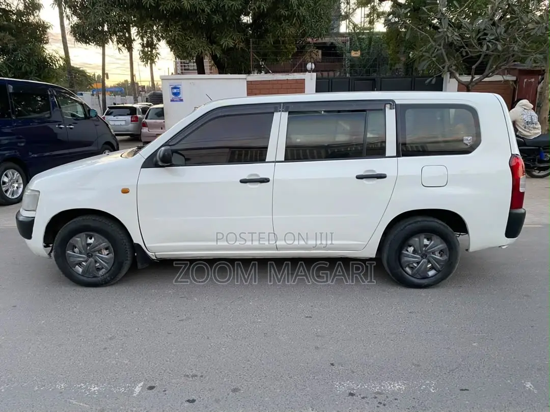 Toyota Probox 2006 White