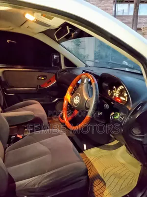 Toyota Harrier 2003 White