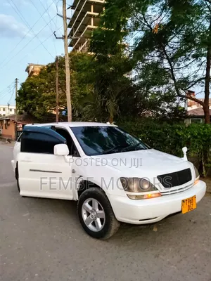 Toyota Harrier 2003 White