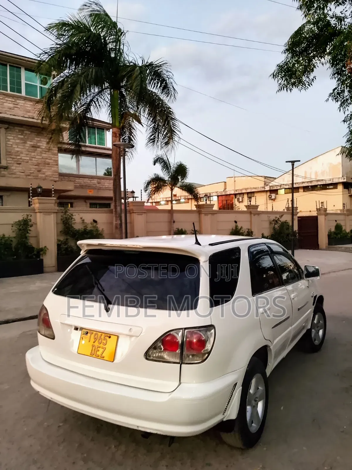 Toyota Harrier 2003 White