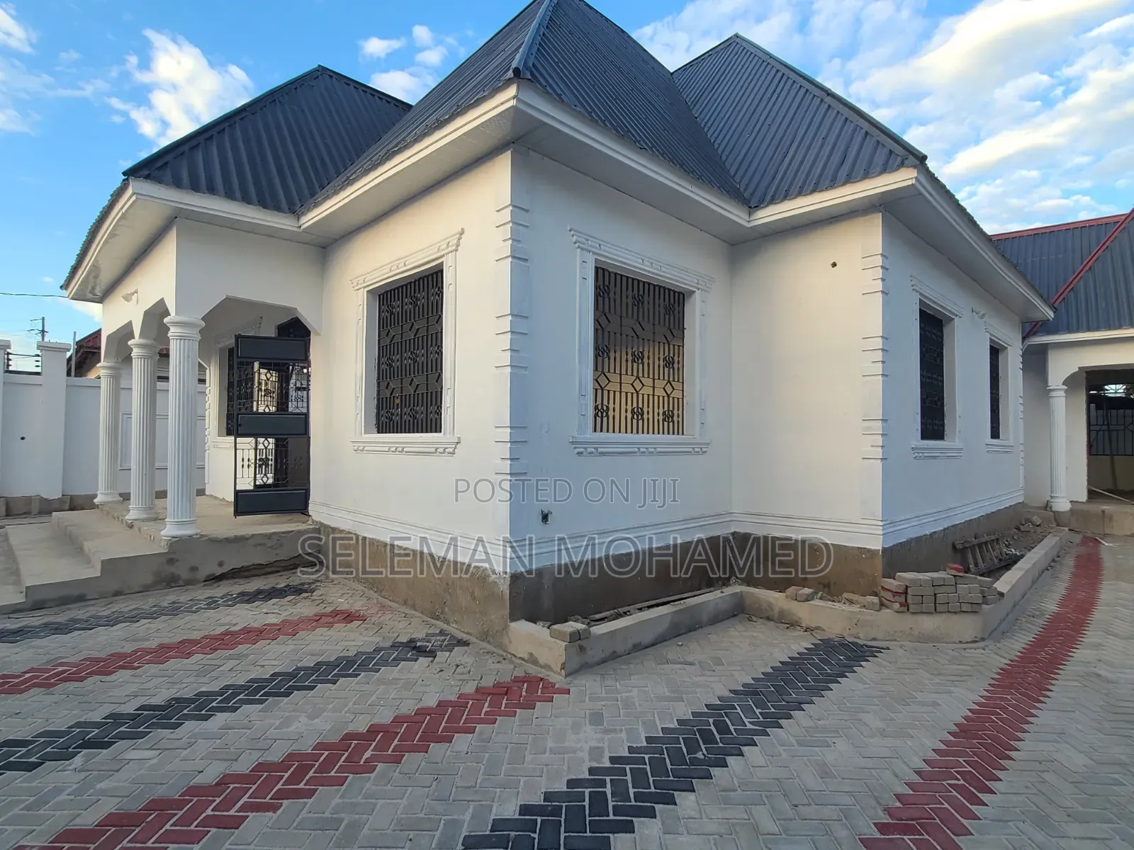Furnished 3bdrm House in Biriani Real Estate, Chamazi for sale