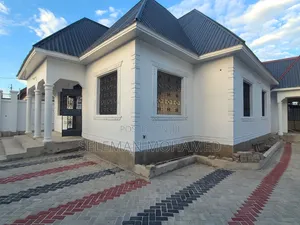 Furnished 3bdrm House in Biriani Real Estate, Chamazi for sale