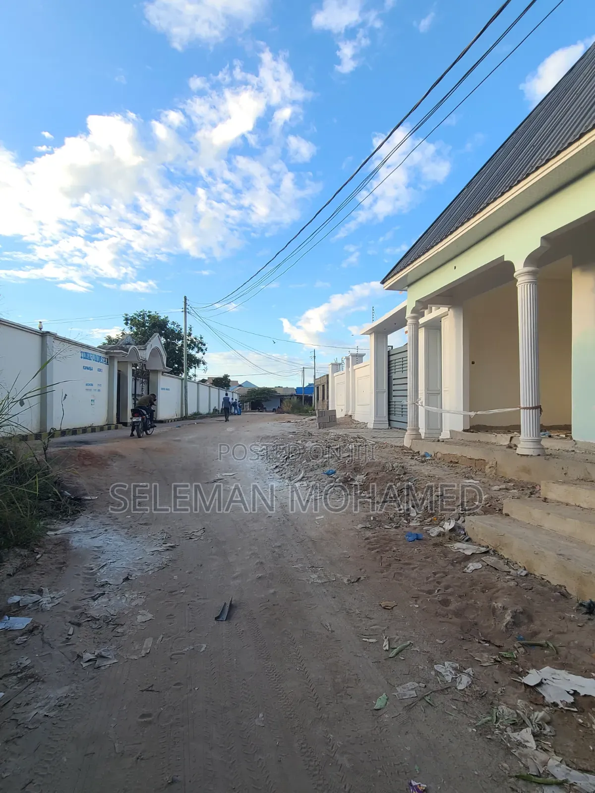 Furnished 3bdrm House in Biriani Real Estate, Chamazi for sale