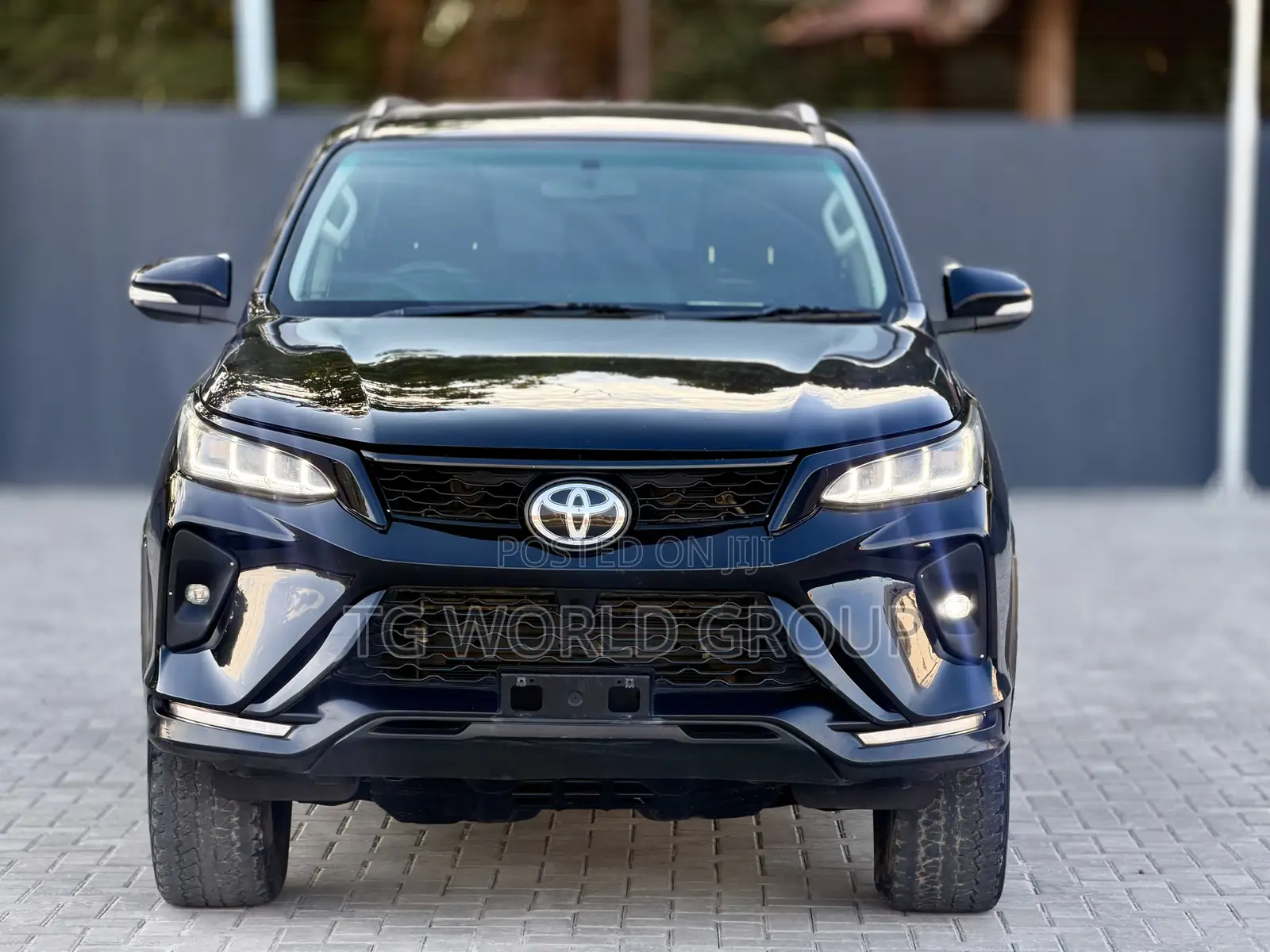 Toyota Fortuner 2.8 D RWD 2018 Black
