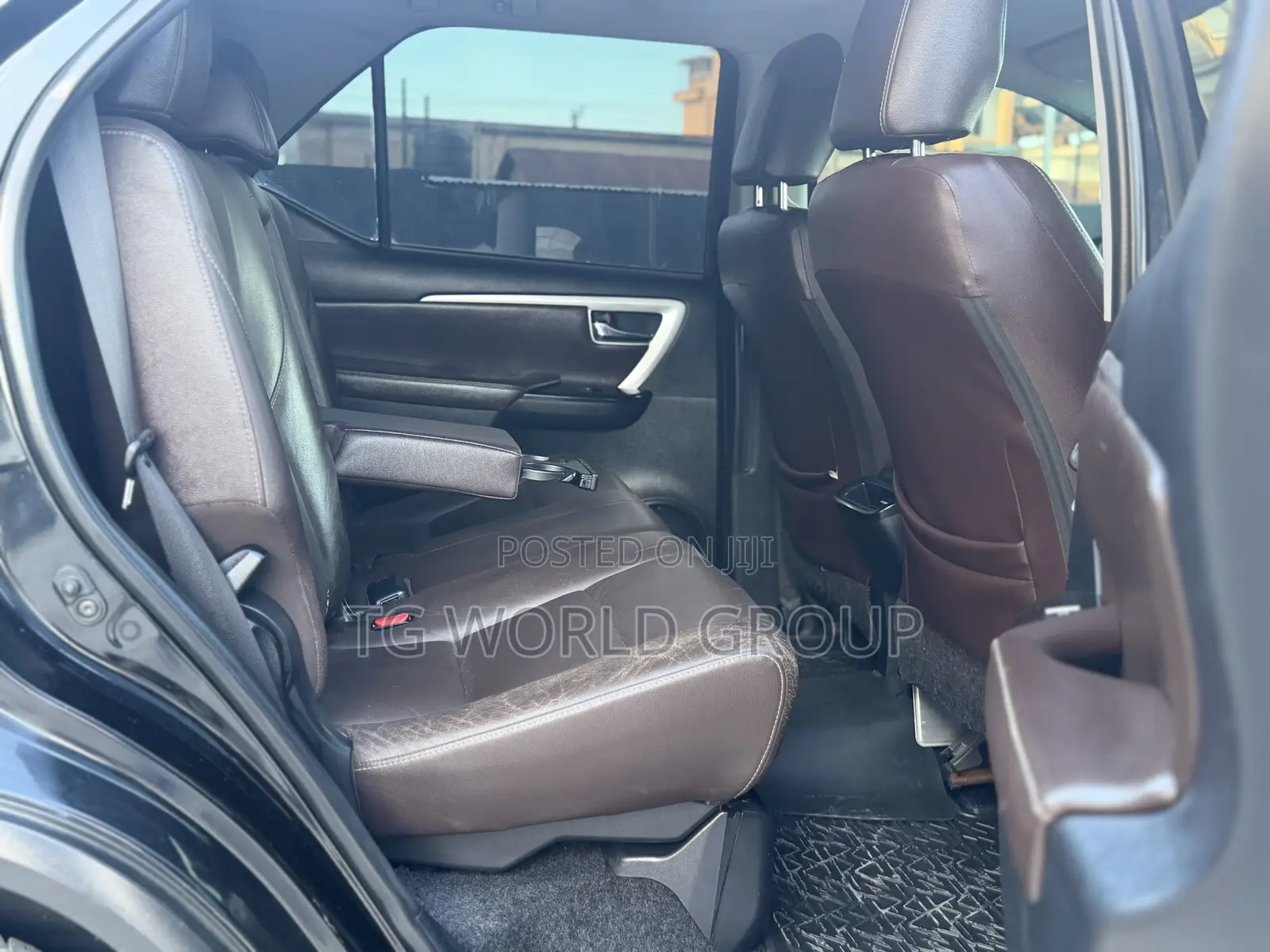 Toyota Fortuner 2.8 D RWD 2018 Black