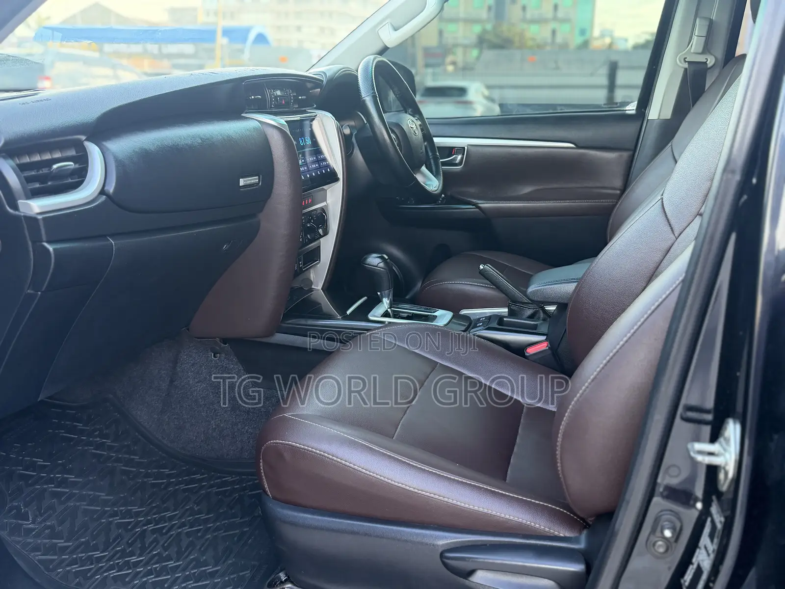 Toyota Fortuner 2.8 D RWD 2018 Black