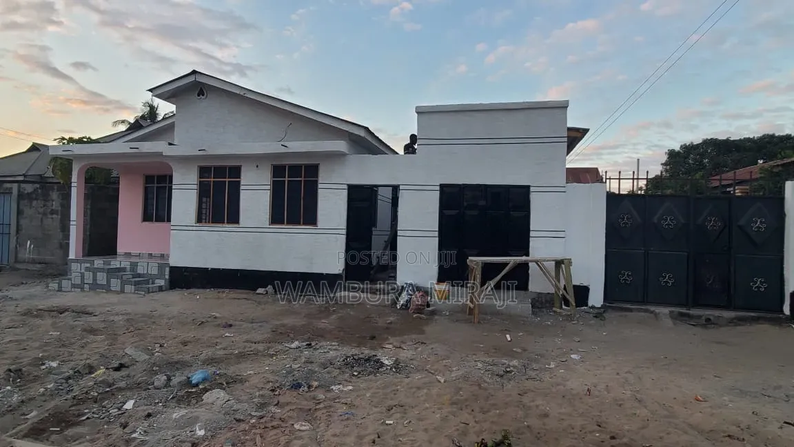 Furnished 3bdrm Block of Flats in Nyumba, Temeke for sale