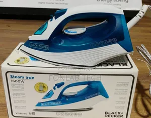 *black Decker Steam Iron*
x1575 