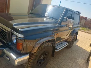 Nissan Patrol 1991 Gray