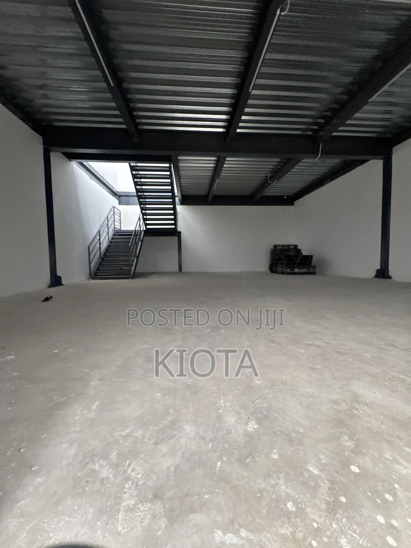 Warehouse for Distributors