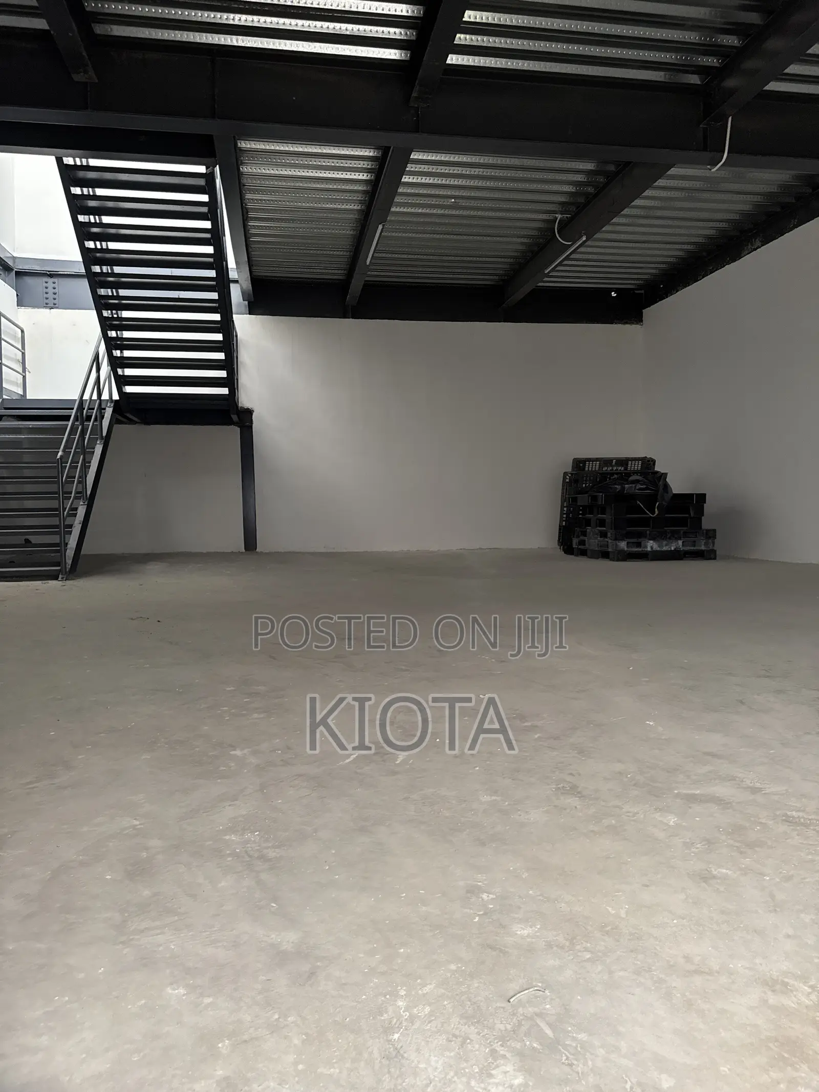 Warehouse for Distributors