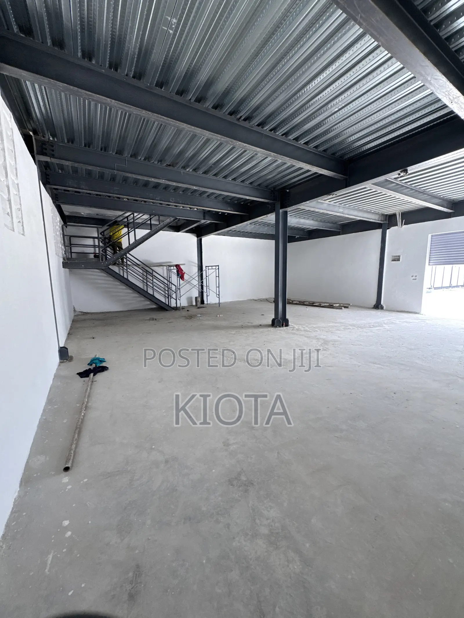 Warehouse for Distributors