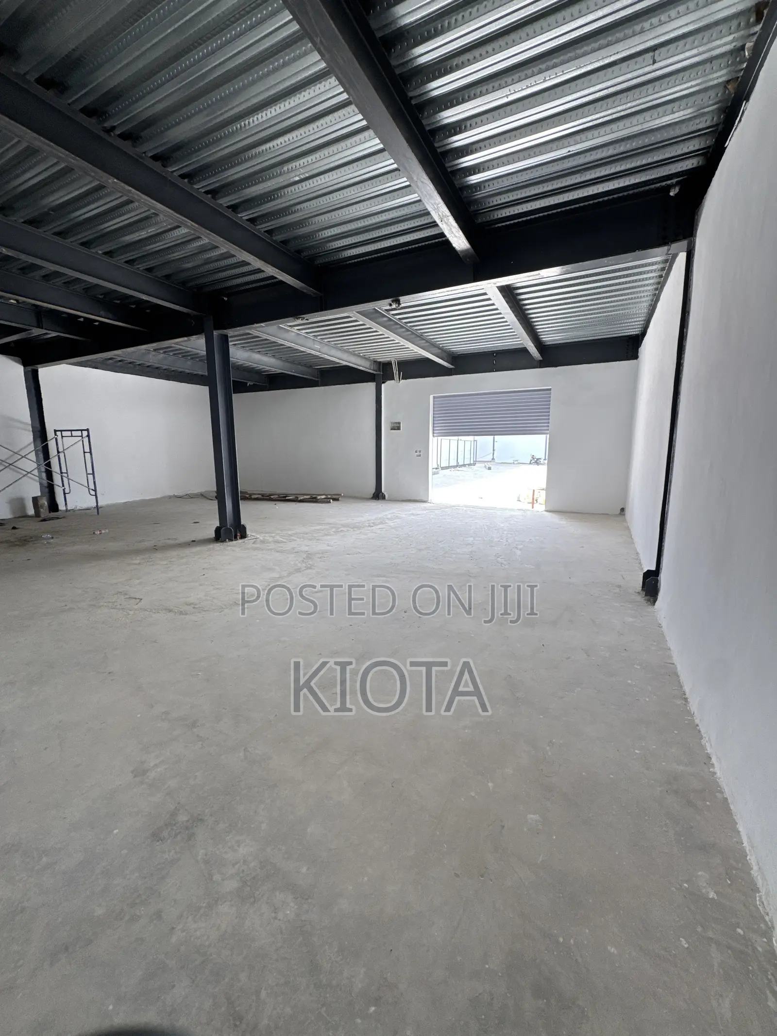 Warehouse for Distributors