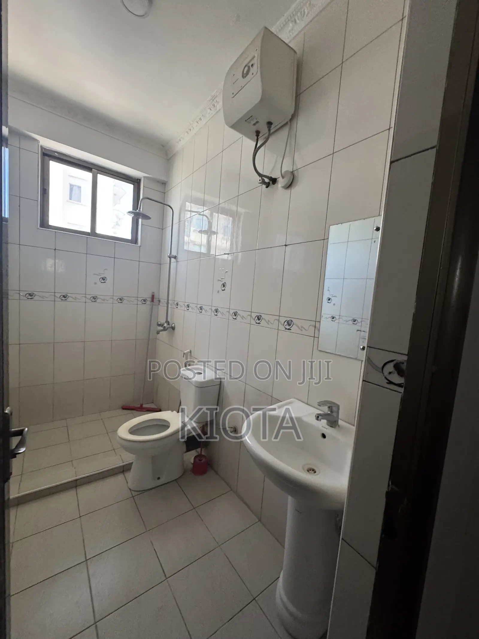 Furnished 2bdrm Apartment in Msasani for rent
