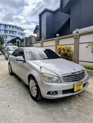 Mercedes-Benz C-Class C 200 (C204) 2013 Silver