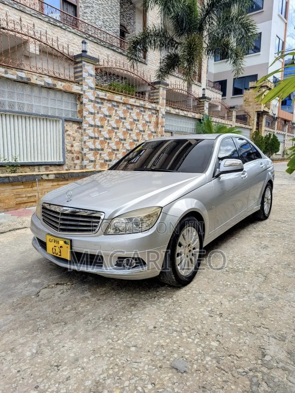 Mercedes-Benz C-Class C 200 (C204) 2013 Silver