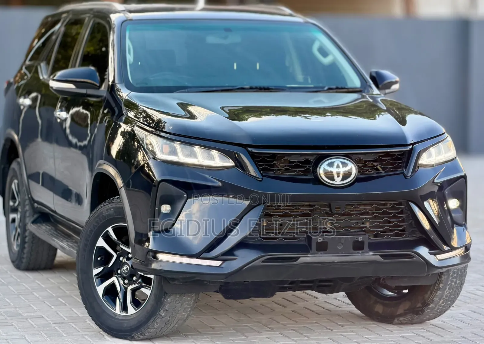 Toyota Fortuner 2018 Black