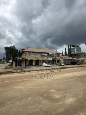 Commercial Building for Sale