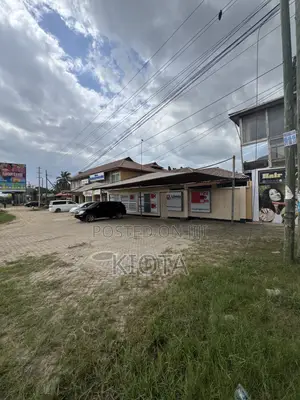 Commercial Building for Sale