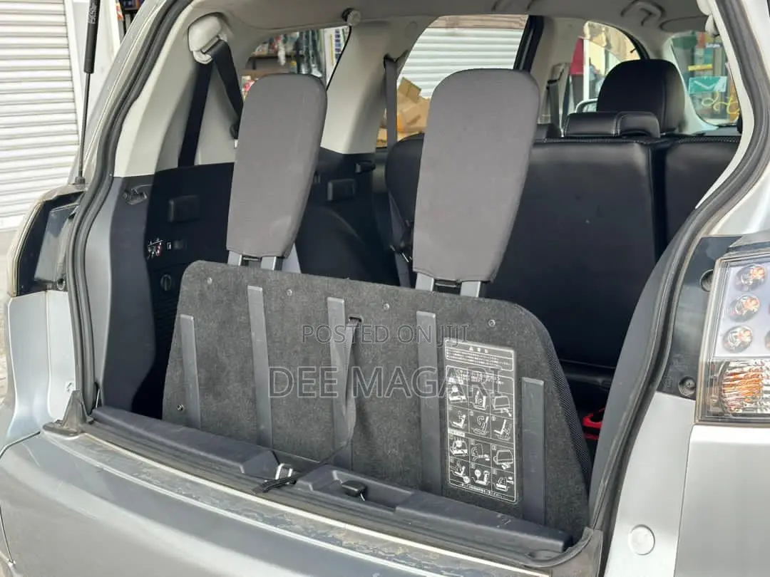 Mitsubishi Outlander 2011 Silver