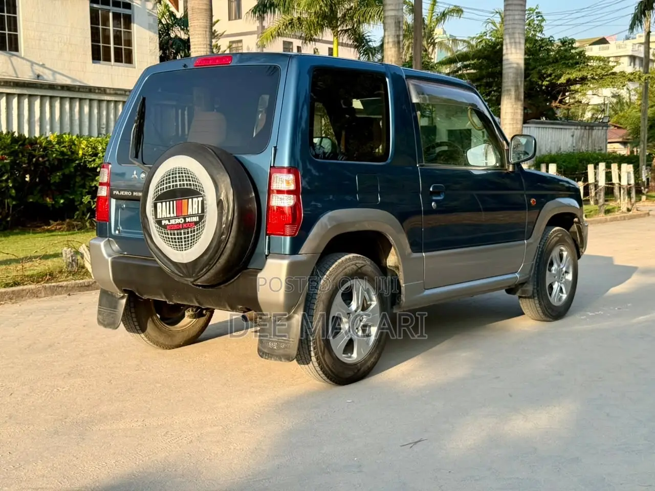 Mitsubishi Pajero 2005 Blue