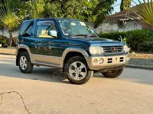 Mitsubishi Pajero 2005 Blue