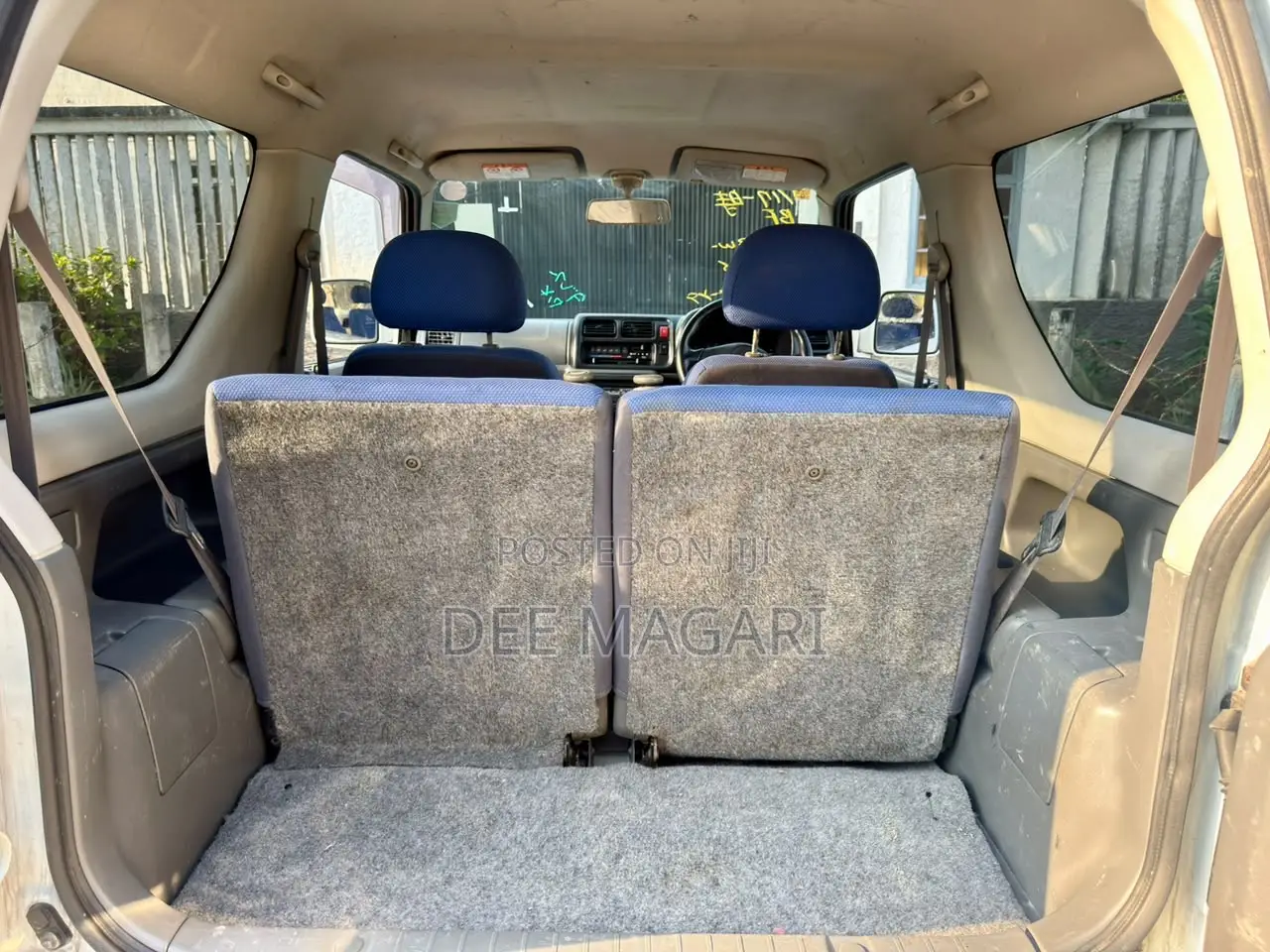 Mitsubishi Pajero 2000 Silver