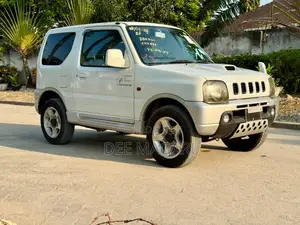 Mitsubishi Pajero 2000 White