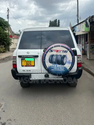 Nissan Patrol 2006 White