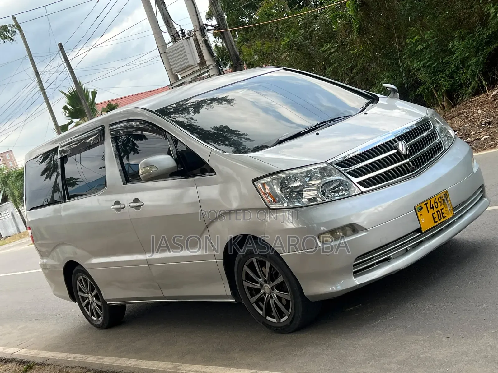 Toyota Alphard 2006 Silver