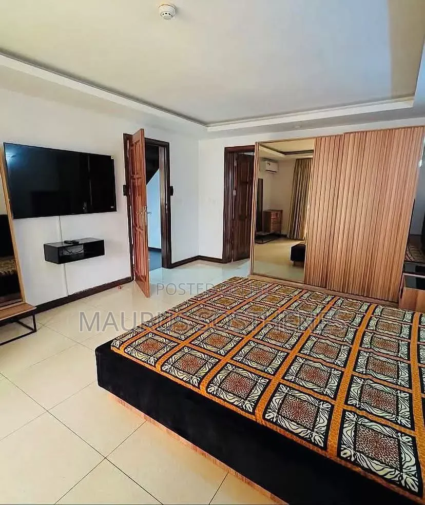 Furnished 5bdrm Villa in Oyster Bay for rent