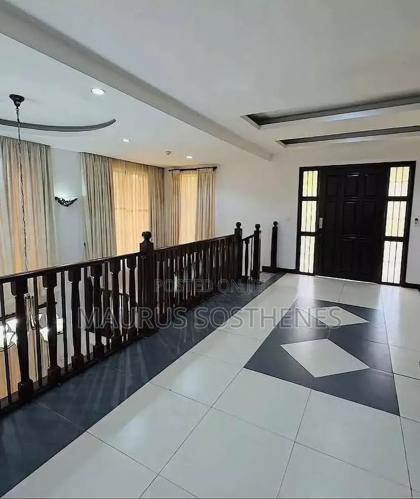 Furnished 5bdrm Villa in Oyster Bay for rent