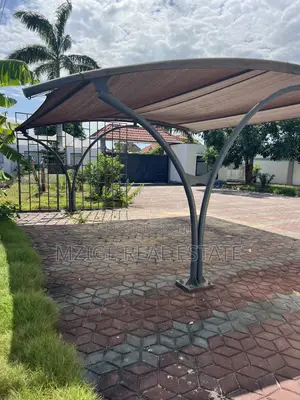 6bdrm House in Nyumba Ya Ghorofa for sale