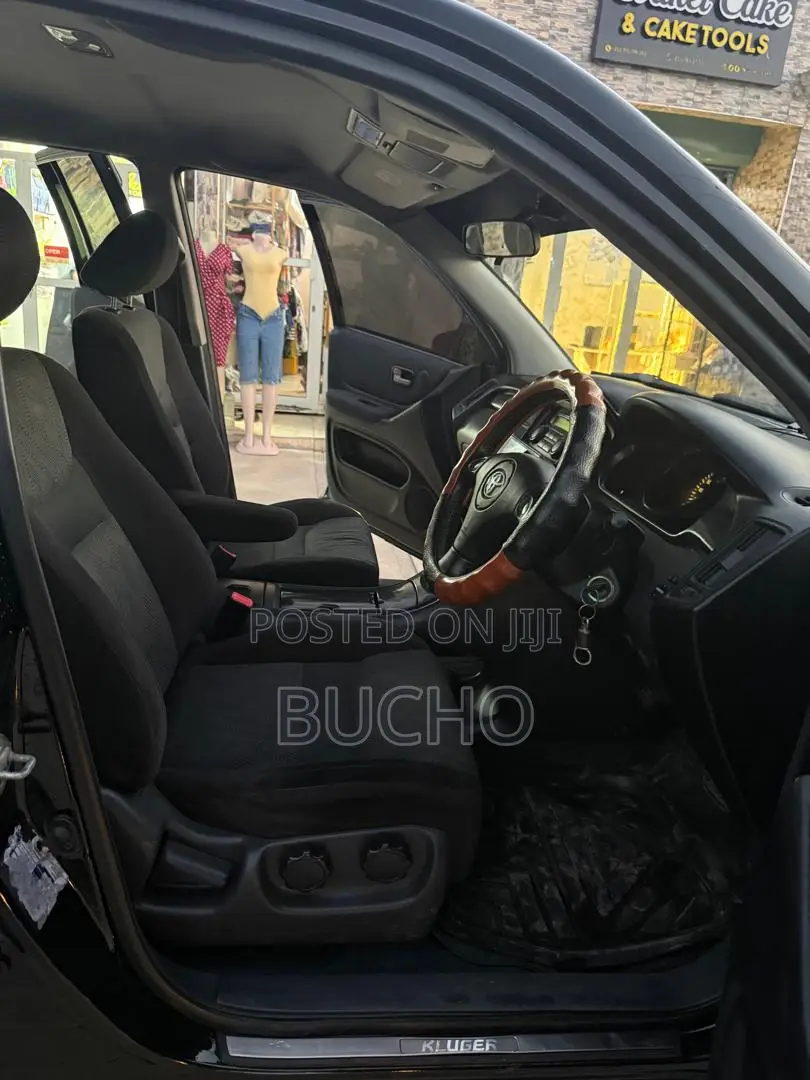 Toyota Kluger 2005 Black