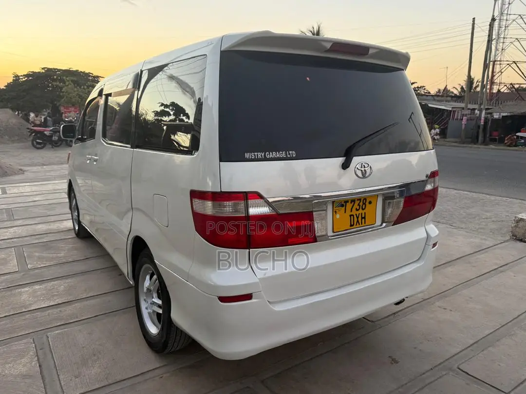 Toyota Alphard 2004 White