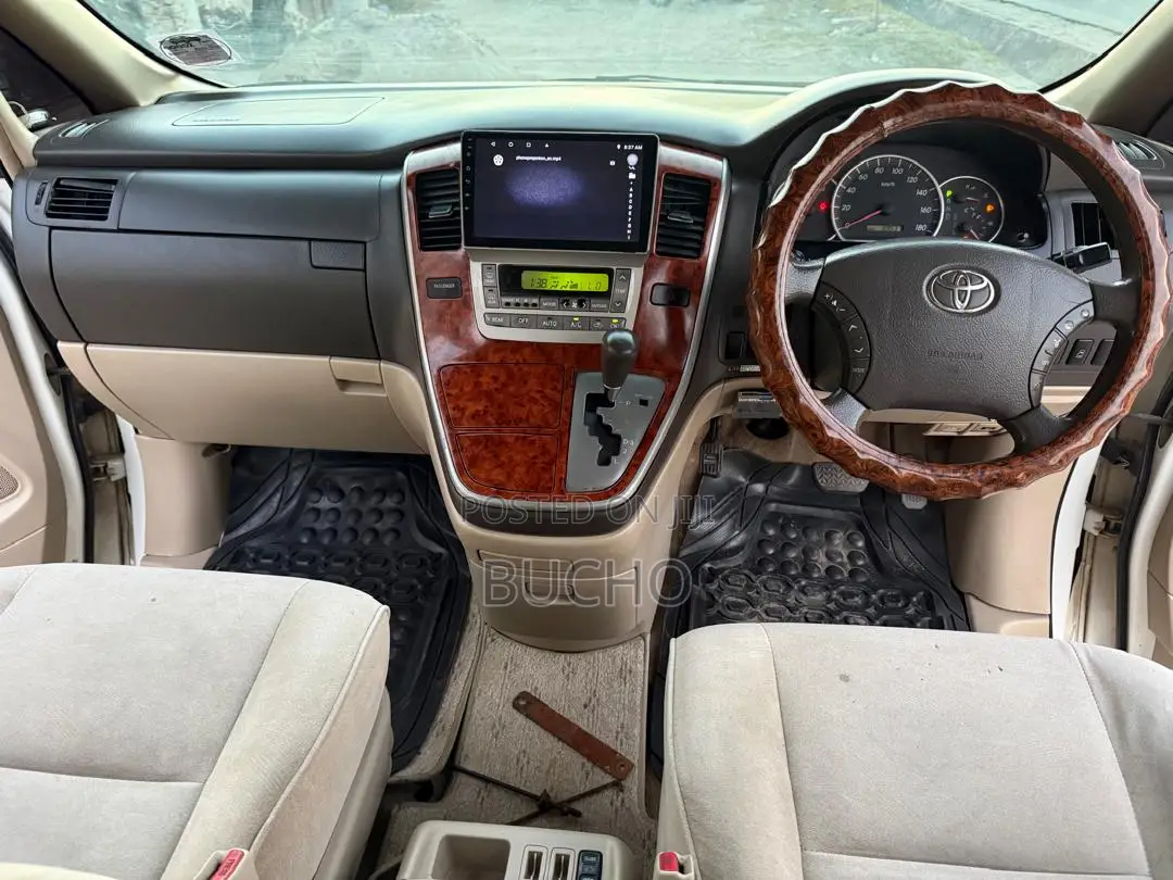 Toyota Alphard 2004 White