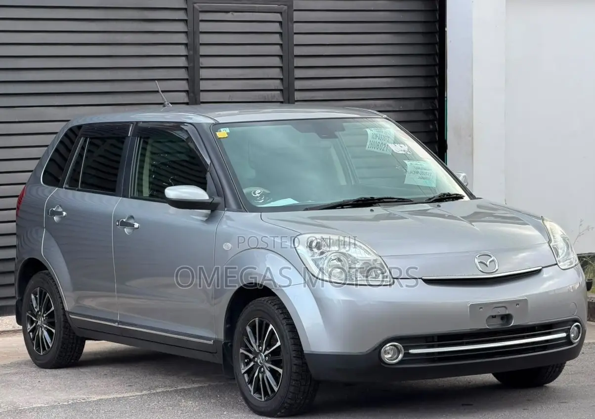 Mazda Verisa 2011 Gray
