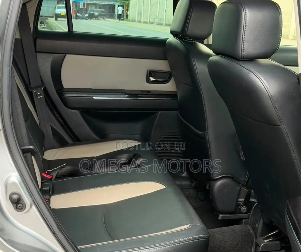 Mazda Verisa 2011 Gray