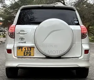 Toyota RAV4 2.0 4x4 2007 White
