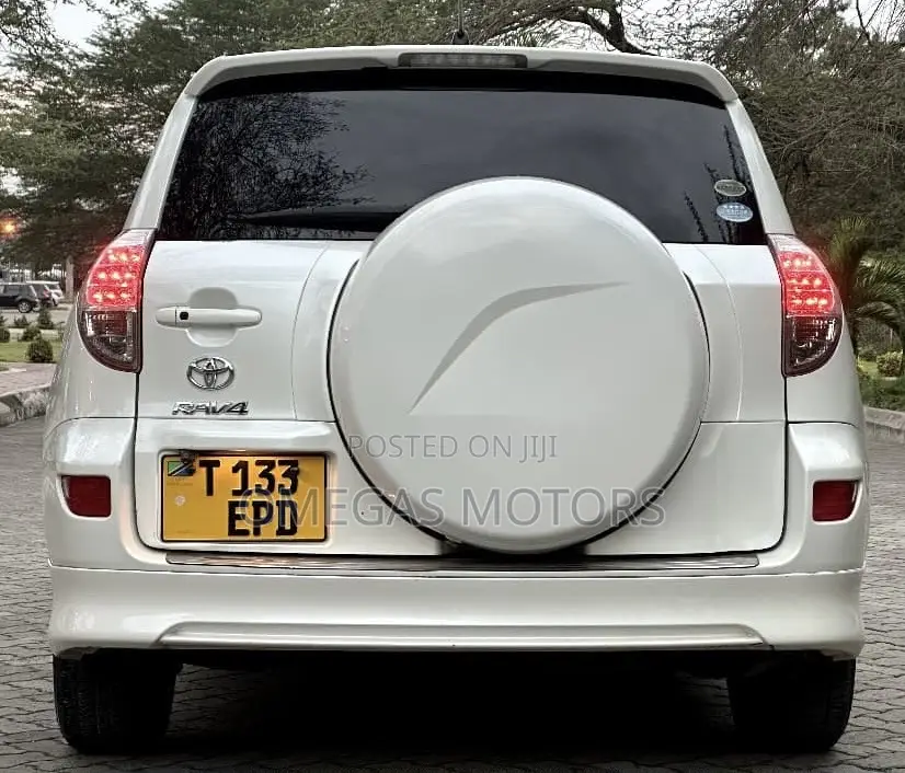 Toyota RAV4 2.0 4x4 2007 White