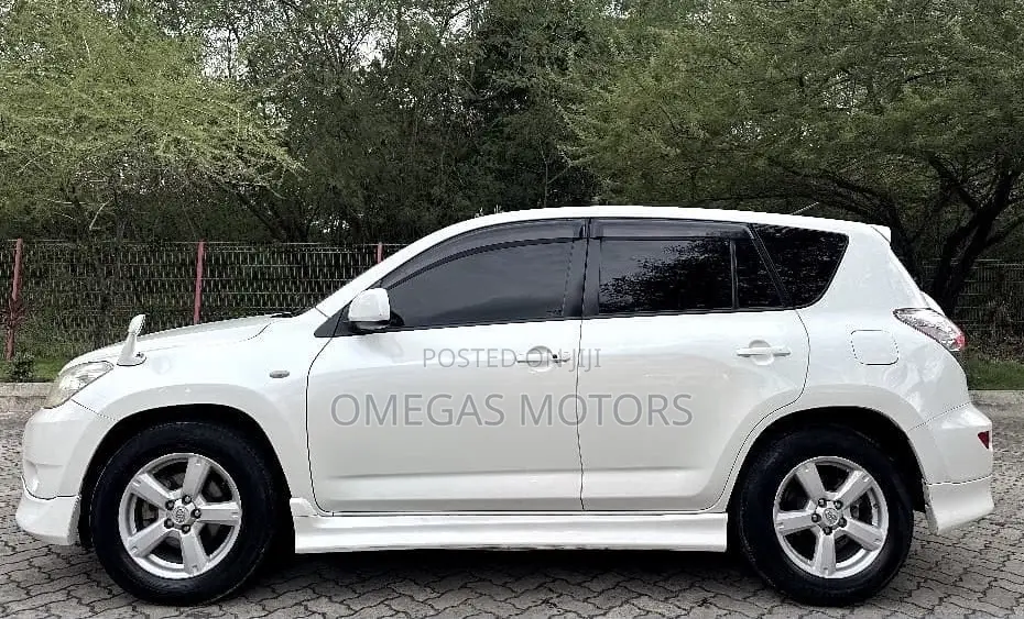 Toyota RAV4 2.0 4x4 2007 White