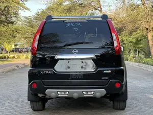 Nissan X-Trail 2.0 Diesel 2011 Black