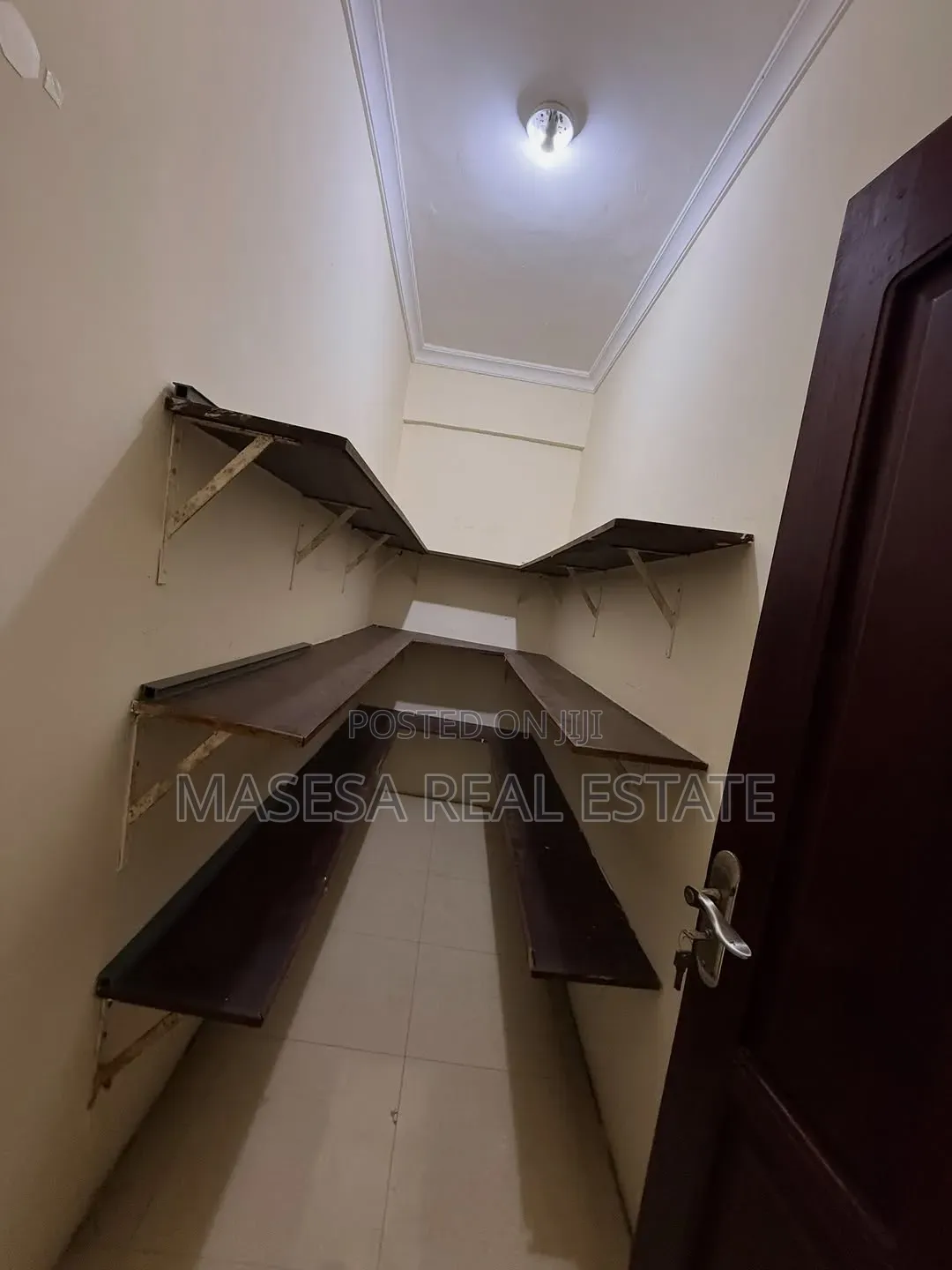 Furnished 4bdrm Apartment in Upanga East for rent