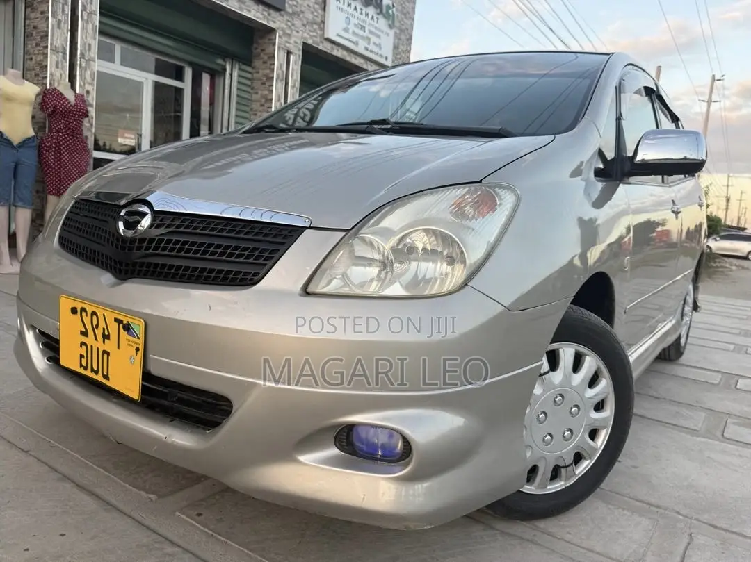 Toyota Corolla Spacio 1.5 X 2005 Beige