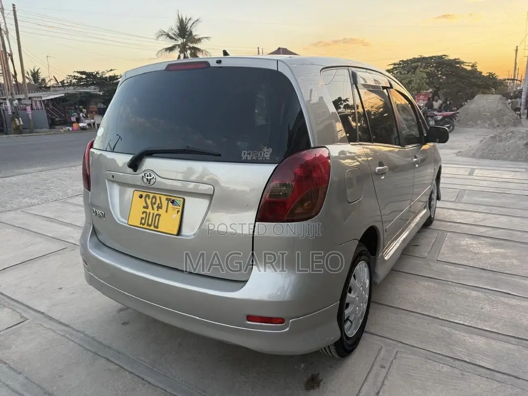 Toyota Corolla Spacio 1.5 X 2005 Beige