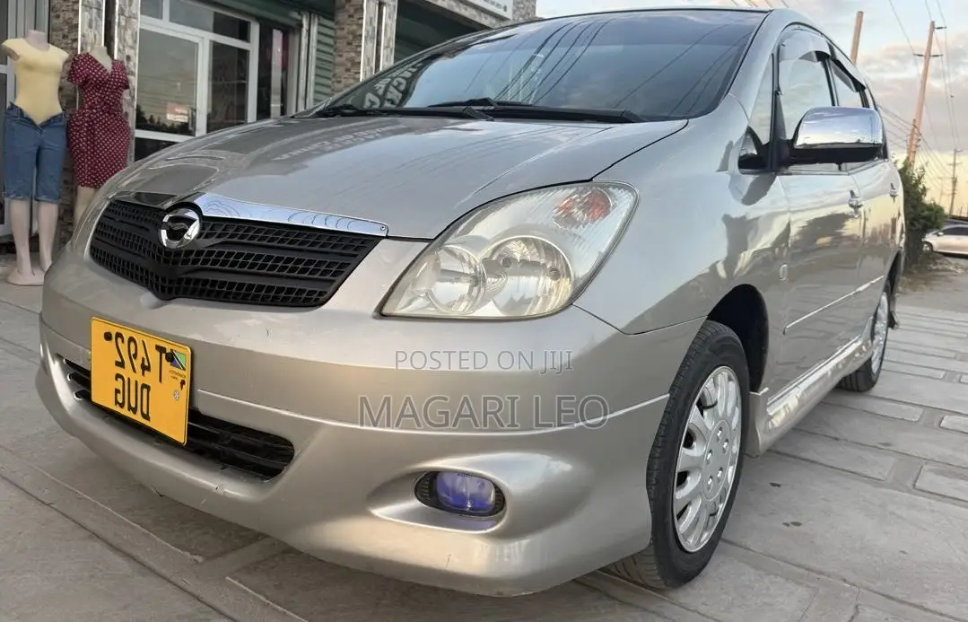 Toyota Corolla Spacio 1.5 X 2005 Beige