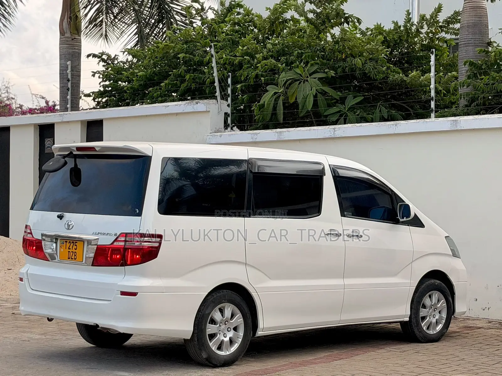 Toyota Alphard 2008 White